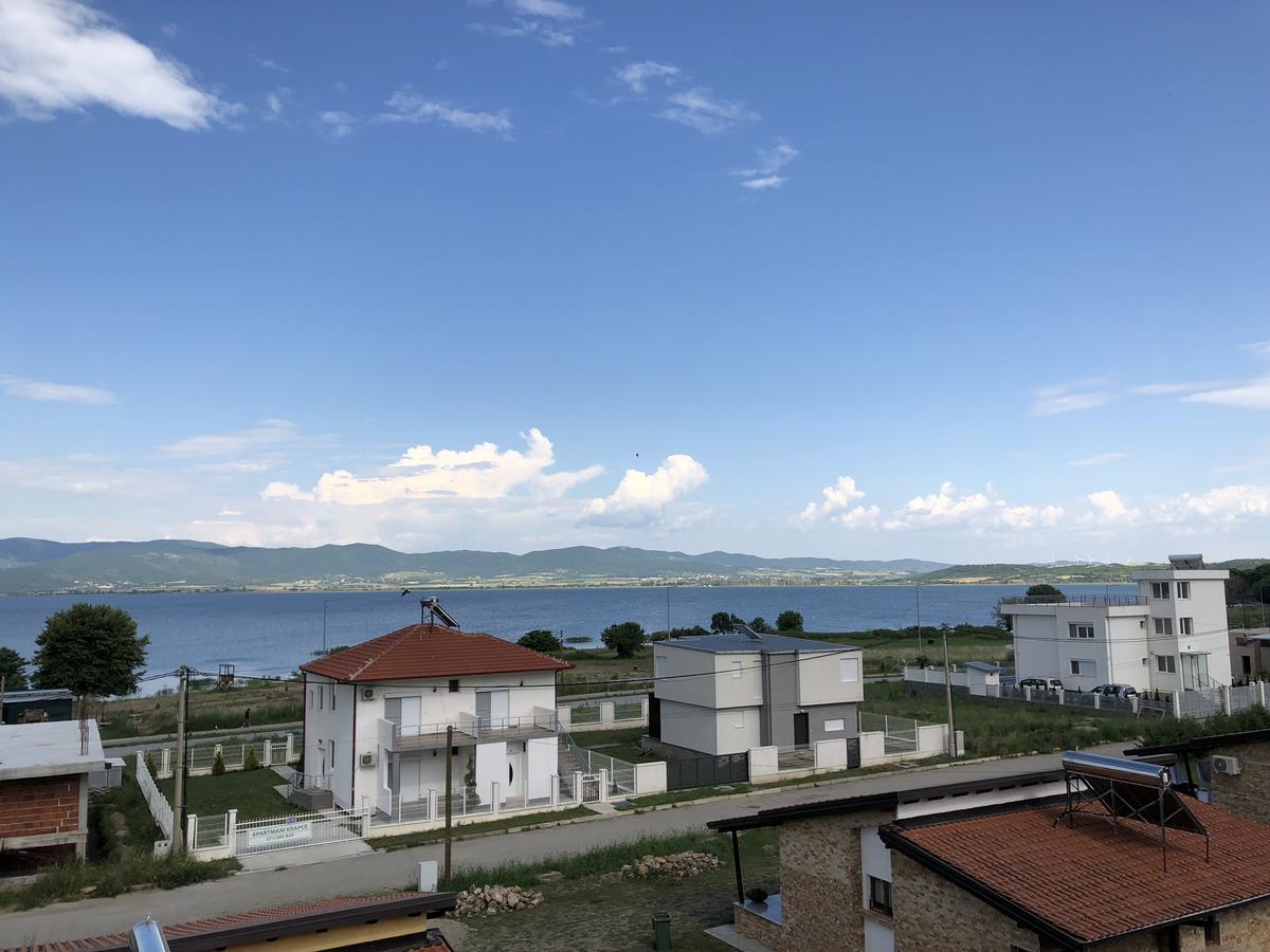 Apartments And Villas Janev Dojran エクステリア 写真
